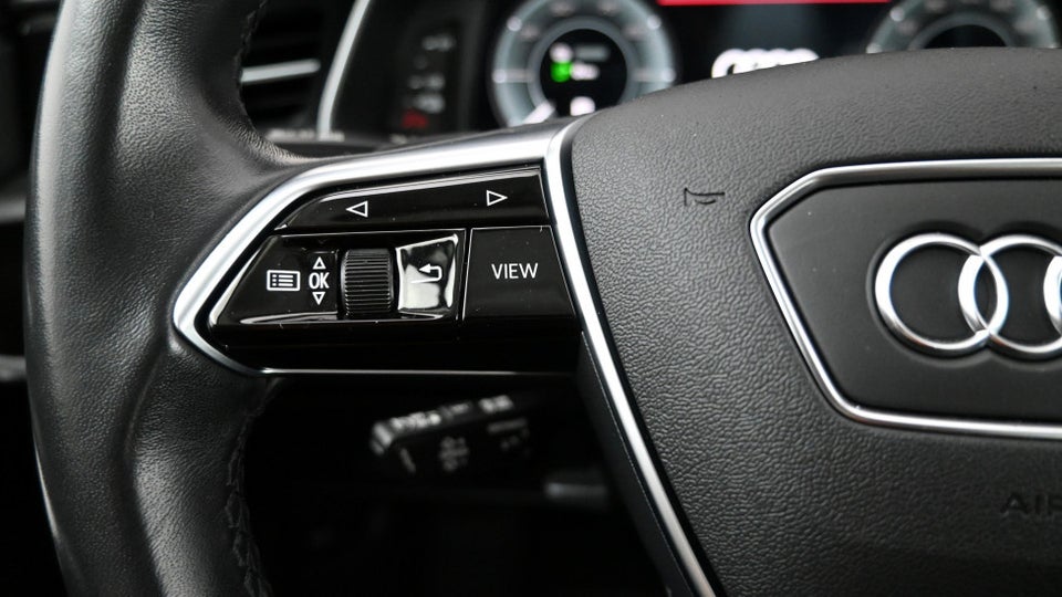 Audi A6 50 TFSi e Sport Prestige quattro S-tr. 4d