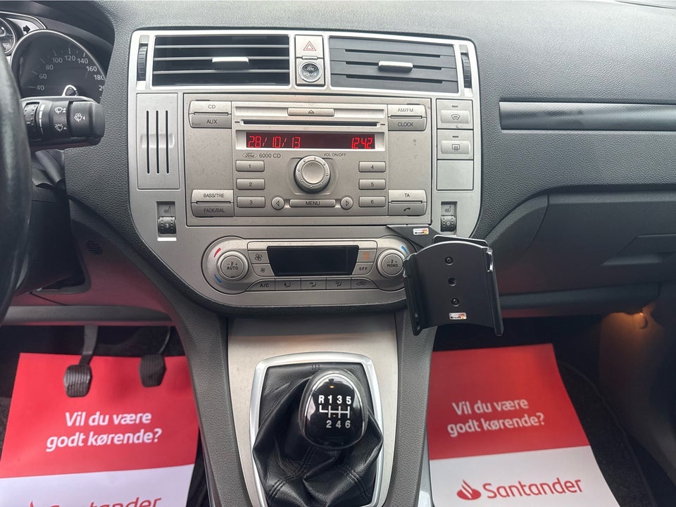 Ford Kuga 2,0 TDCi 140 Titanium 5d