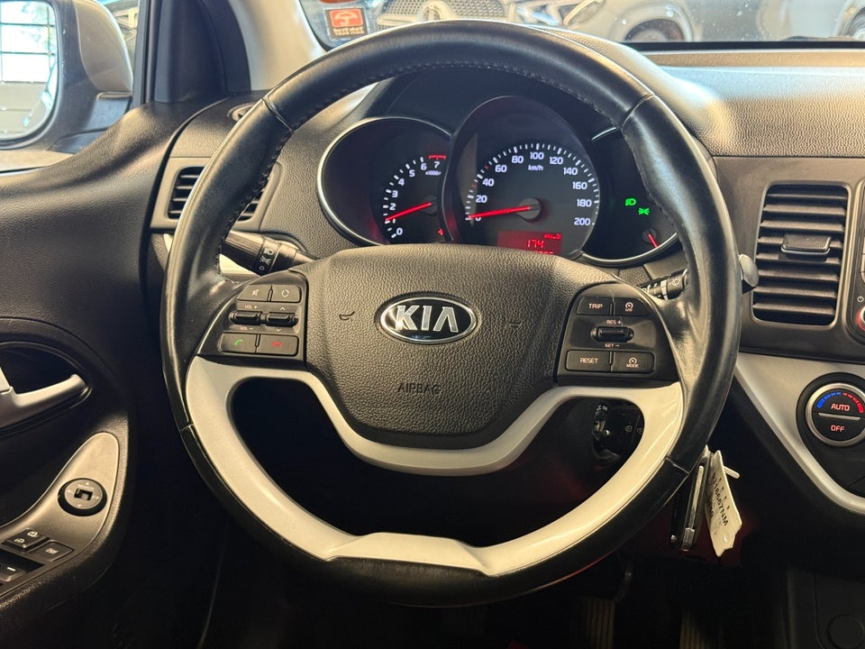 Kia Picanto 1,0 Attraction 5d