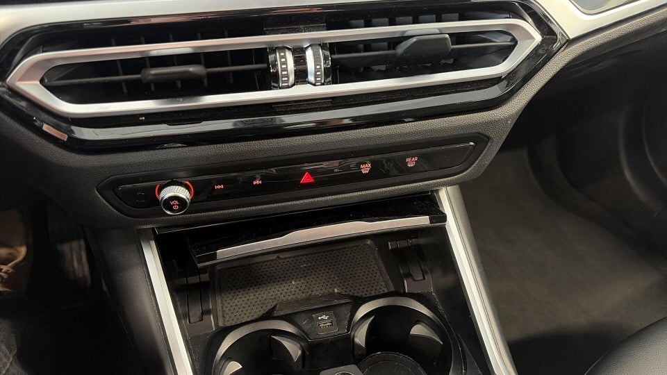 BMW i4 eDrive40 Charged Plus 5d