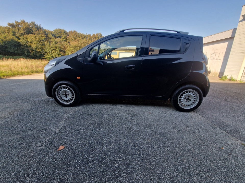 Chevrolet Spark 1,0 LE 5d