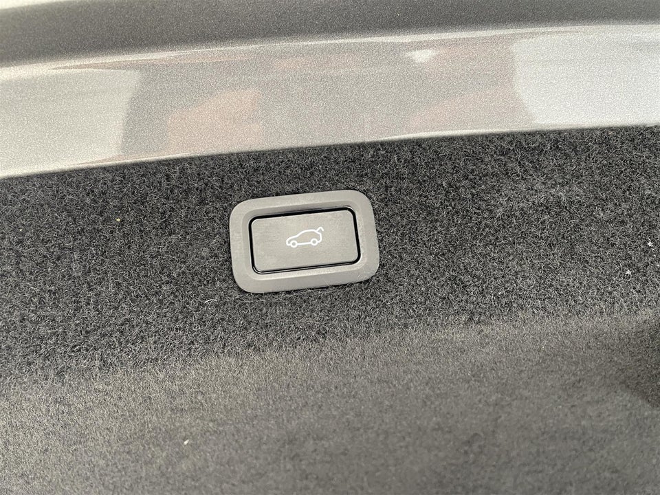 Xpeng P7 Performance 4d