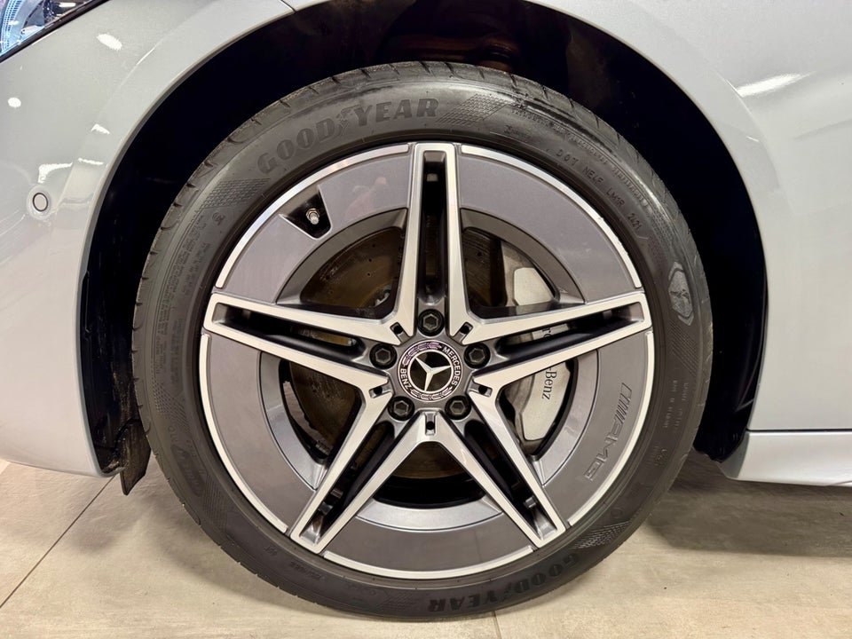 Mercedes C300 e 2,0 AMG Line aut. 4d