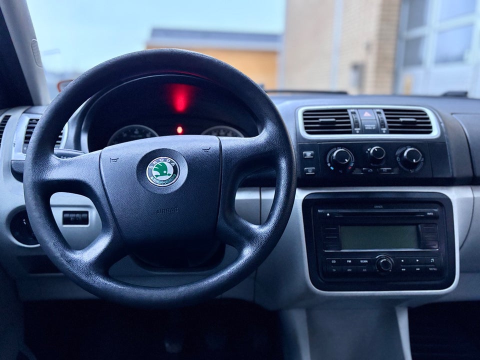 Skoda Roomster 1,2 12V Comfort 5d