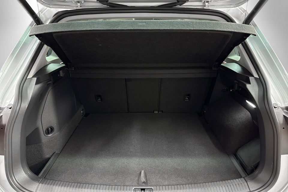 VW Tiguan 1,4 eHybrid Elegance DSG 5d