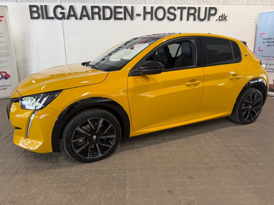 Peugeot e-208 50 GT 5d