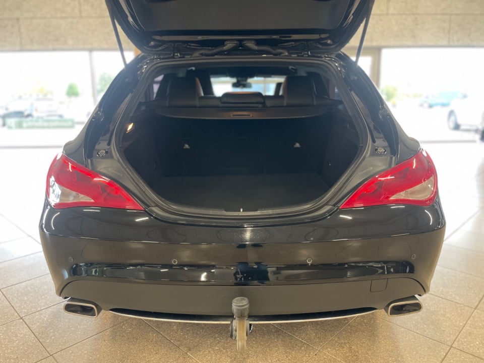 Mercedes CLA200 2,2 CDi Urban Shooting Brake 5d