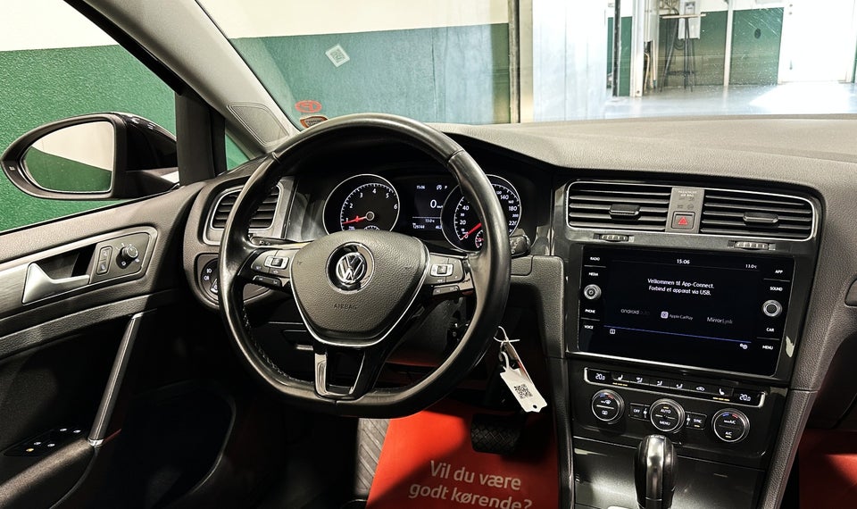 VW Golf VII 1,5 TSi 130 Comfortline DSG 5d