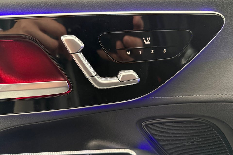 Mercedes EQE300 Avantgarde 4d