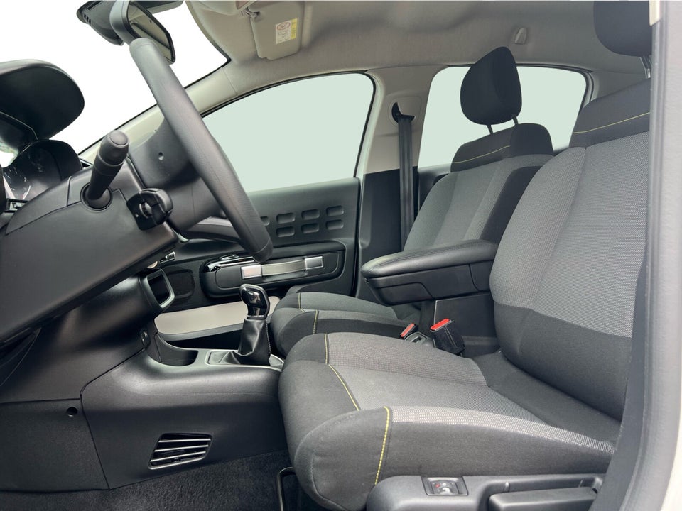 Citroën C3 1,2 PureTech 83 Shine 5d