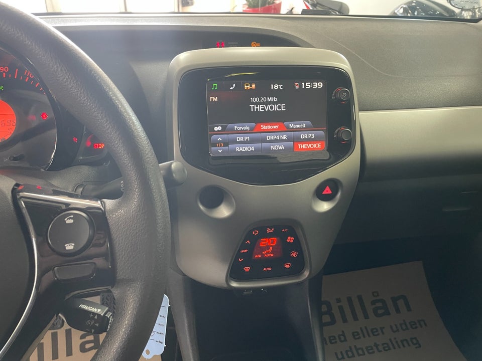 Citroën C1 1,2 PureTech Iconic 5d