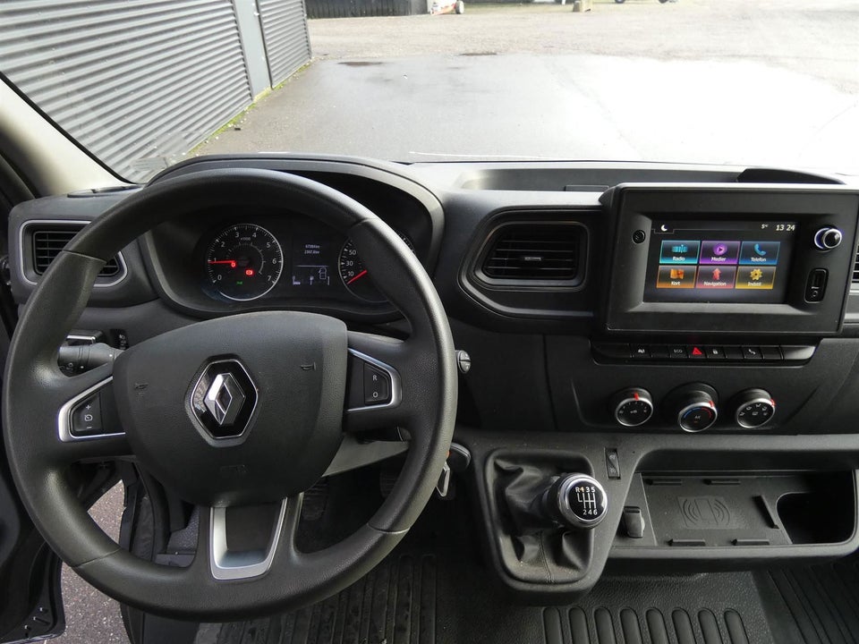 Renault Master IV T33 2,3 dCi 135 L2H2 Kassevogn