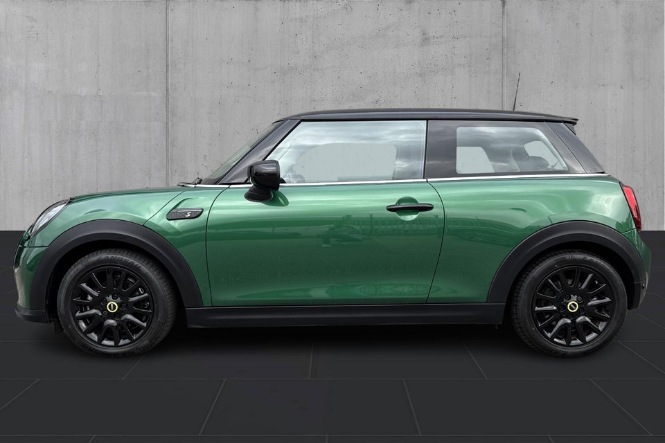 MINI Cooper SE Classic 3d