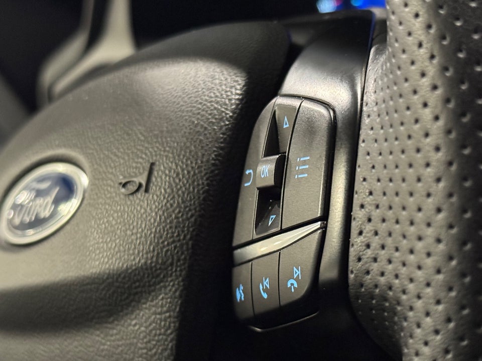 Ford Kuga 2,5 PHEV ST-Line X CVT 5d