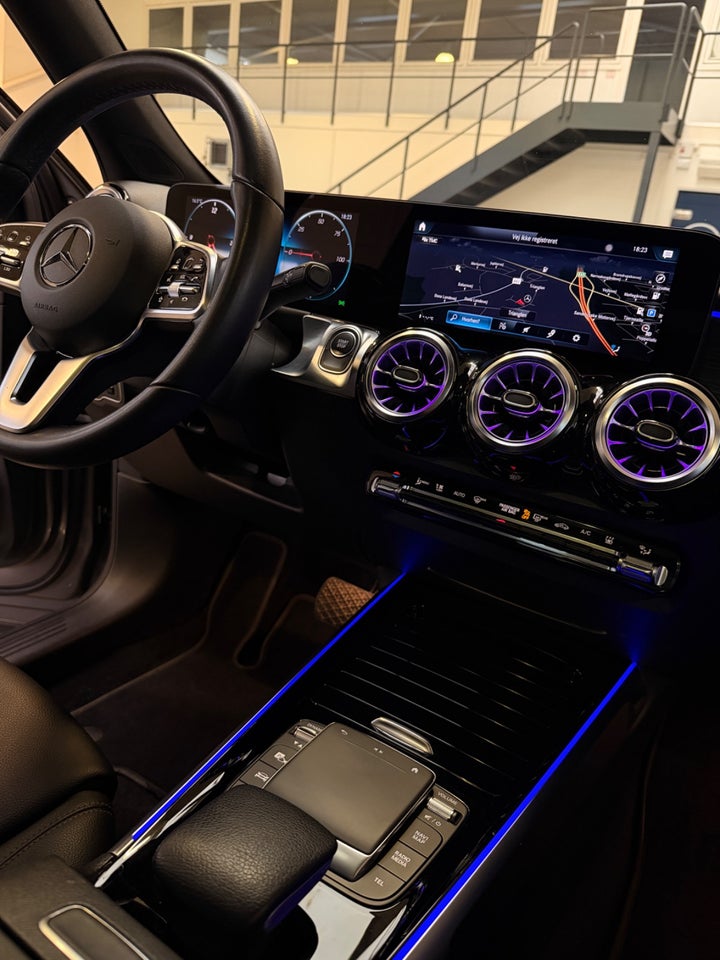 Mercedes EQB250 Progressive 7prs 5d