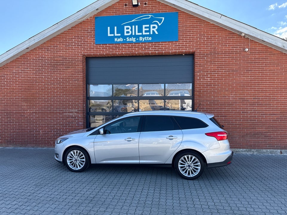 Ford Focus 1,0 EcoBoost Titanium stc. 5d