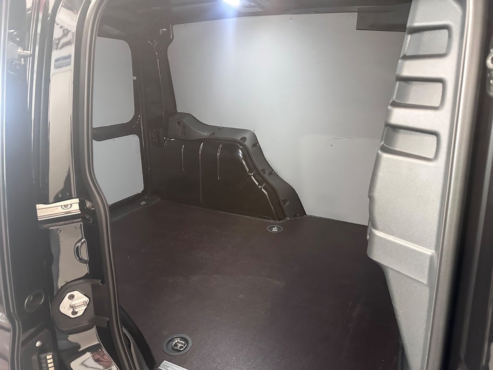 VW Caddy 2,0 TDi 102 Cargo