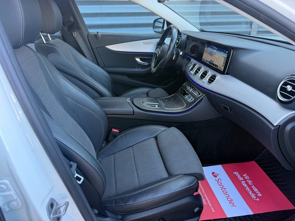 Mercedes E300 de 2,0 Avantgarde stc. aut. 4Matic 5d