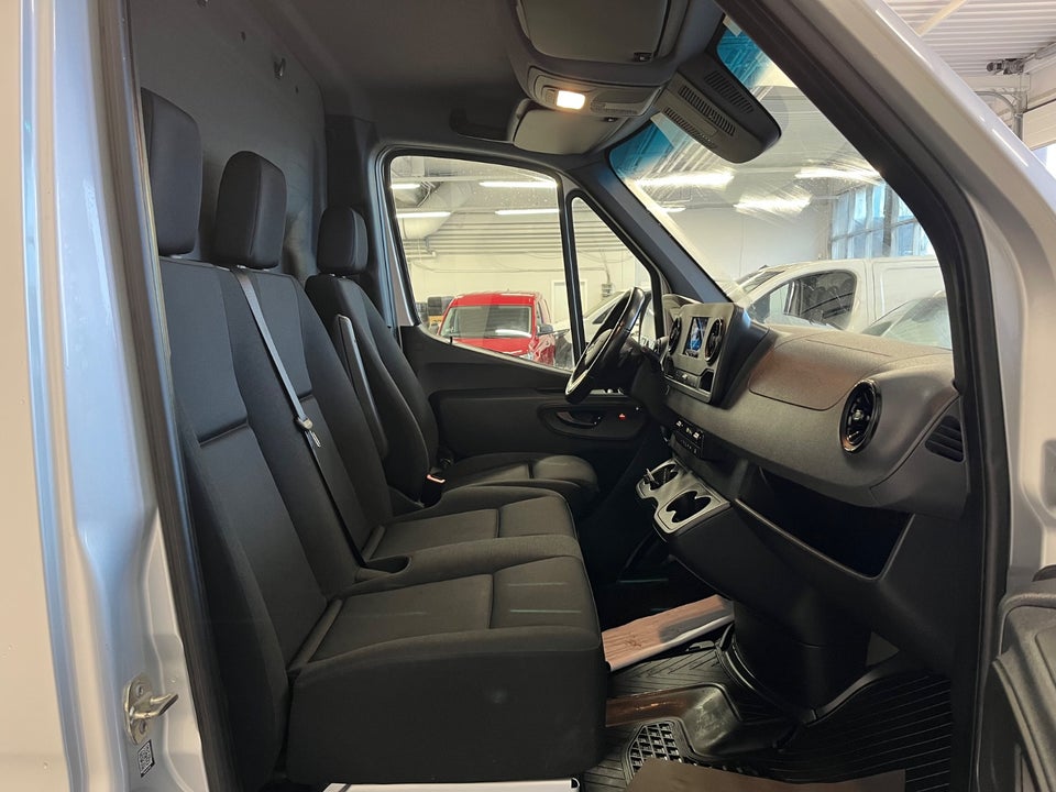 Mercedes Sprinter 316 2,2 CDi A2 Kassevogn aut. RWD