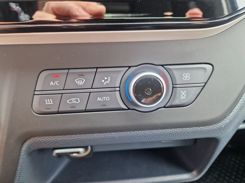 Maxus e-Deliver 3 50 Cargo Van LWB