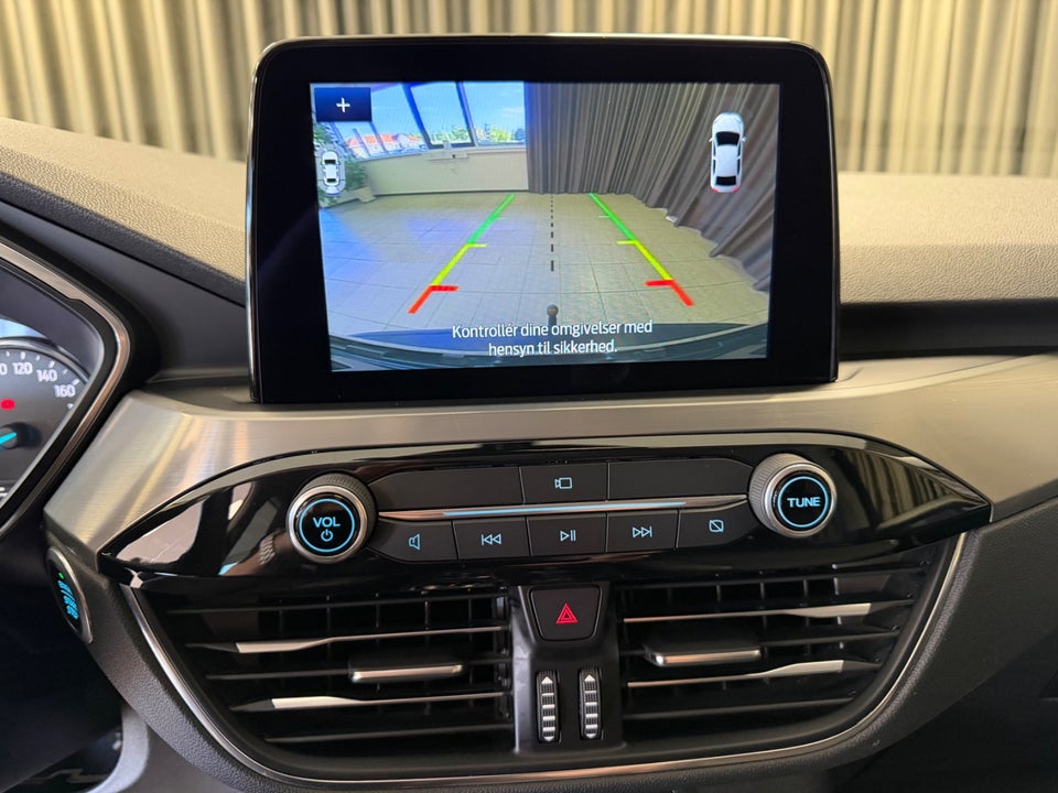 Ford Kuga 2,5 PHEV Titanium CVT 5d