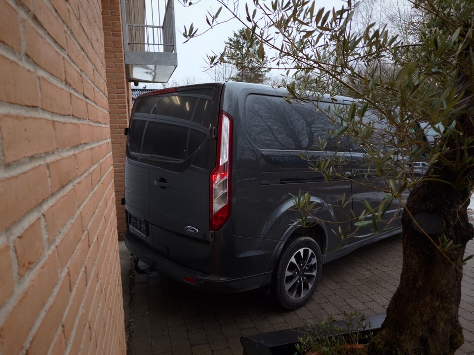 Ford Transit Custom 320L 2,0 TDCi 185 Sport aut.