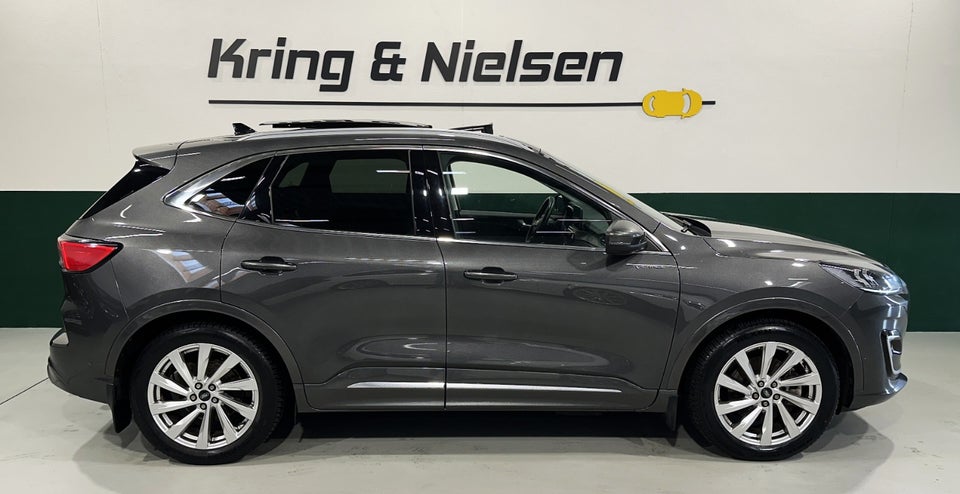 Ford Kuga 2,5 PHEV Vignale CVT 5d