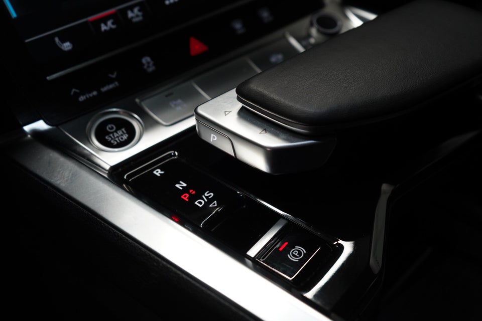 Audi e-tron 55 Prestige Sportback quattro 5d