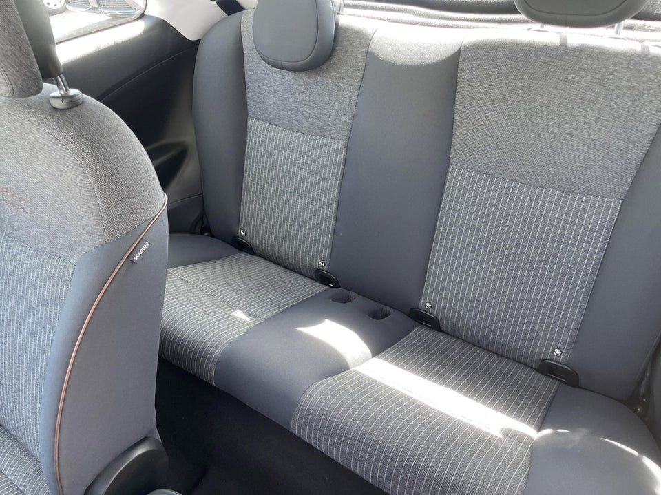 Fiat 500e 42 Icon 3d