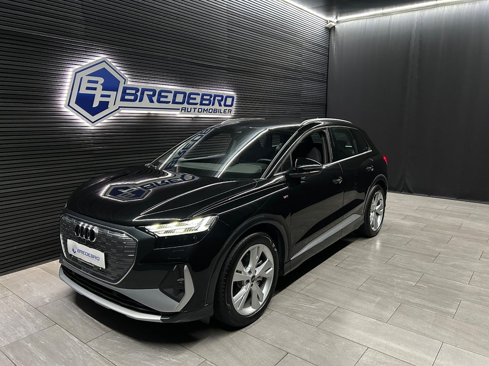 Audi Q4 e-tron 45 S-line 5d