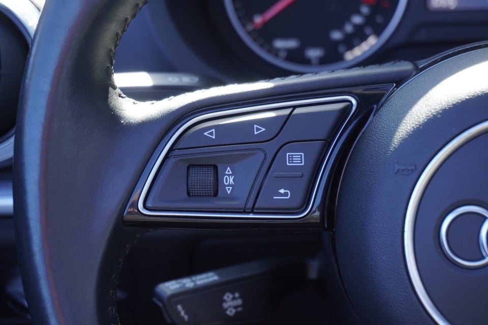 Audi A3 35 TFSi Sport Cabriolet S-tr. 2d