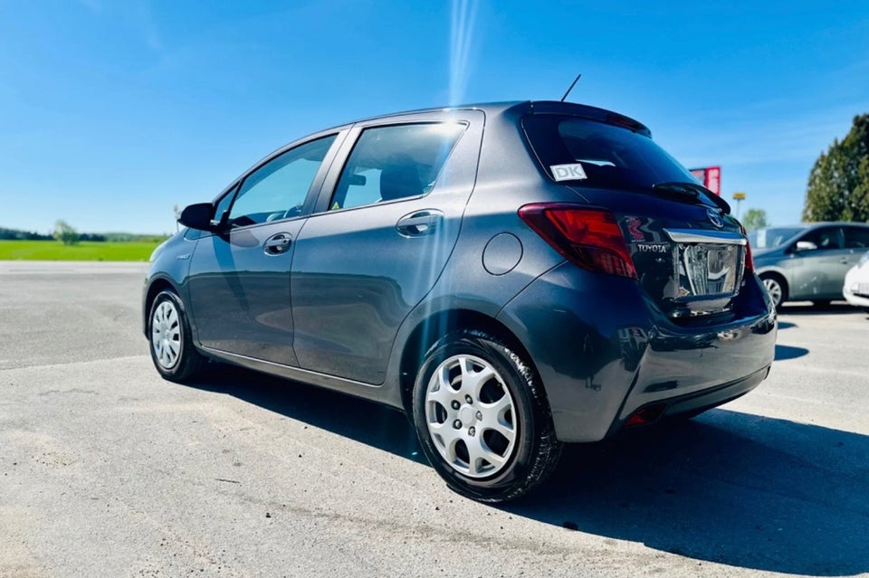 Toyota Yaris 1,5 Hybrid H2 e-CVT 5d