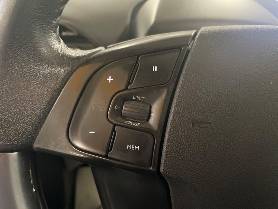 Citroën C4 Picasso 1,6 e-HDi 115 Seduction 5d