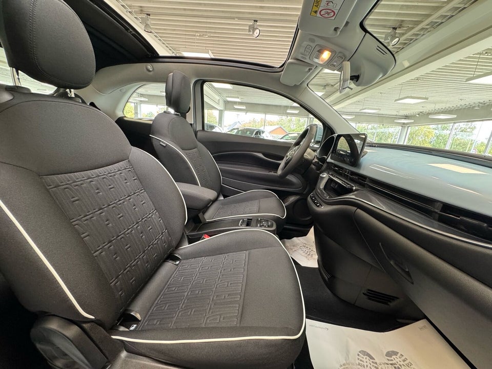 Fiat 500e 42 Icon Pack Cabrio 2d