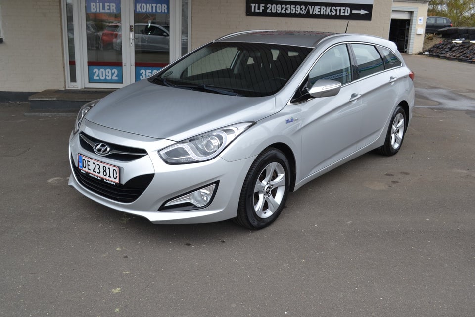 Hyundai i40 1,7 CRDi 115 Comfort Go! CW 5d