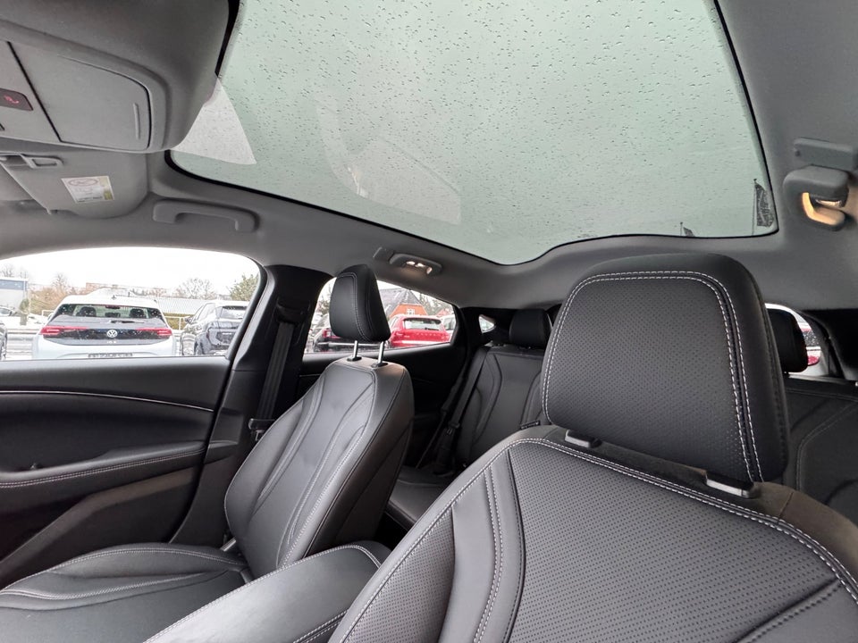 Ford Mustang Mach-E 73 Standard Range 5d