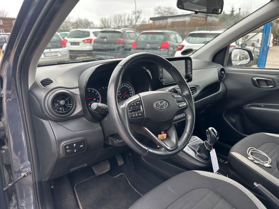 Hyundai i10 1,0 MPi Advanced AMT 5d