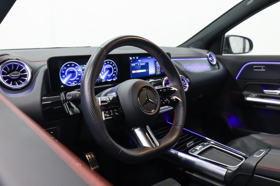 Mercedes EQA350 AMG Advance Plus 4Matic 5d