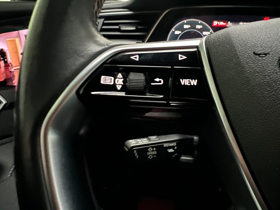 Audi e-tron 55 S-line quattro 5d