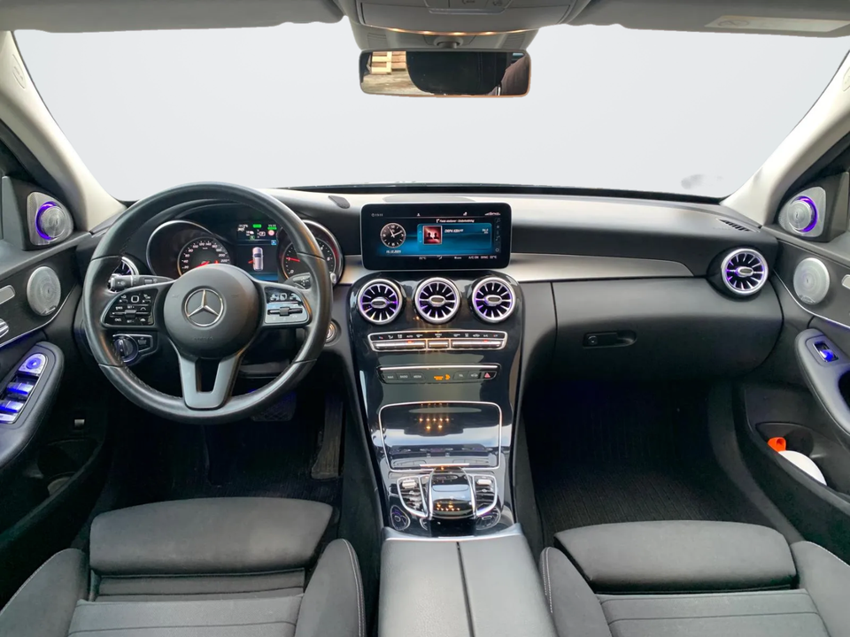 Mercedes C300 de 2,0 stc. aut. 5d