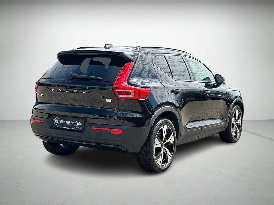 Volvo XC40 P6 ReCharge Pro 5d