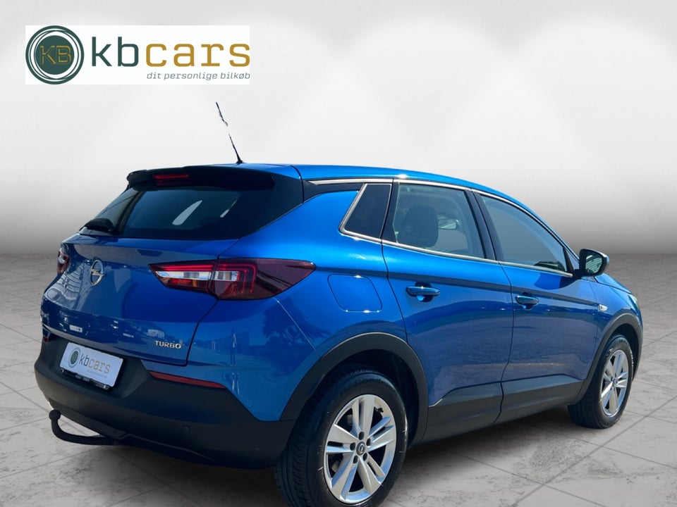 Opel Grandland X 1,2 T 130 Enjoy 5d