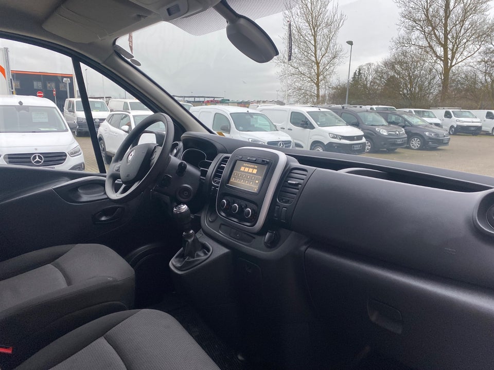 Renault Trafic T29 2,0 dCi 145 L2H1