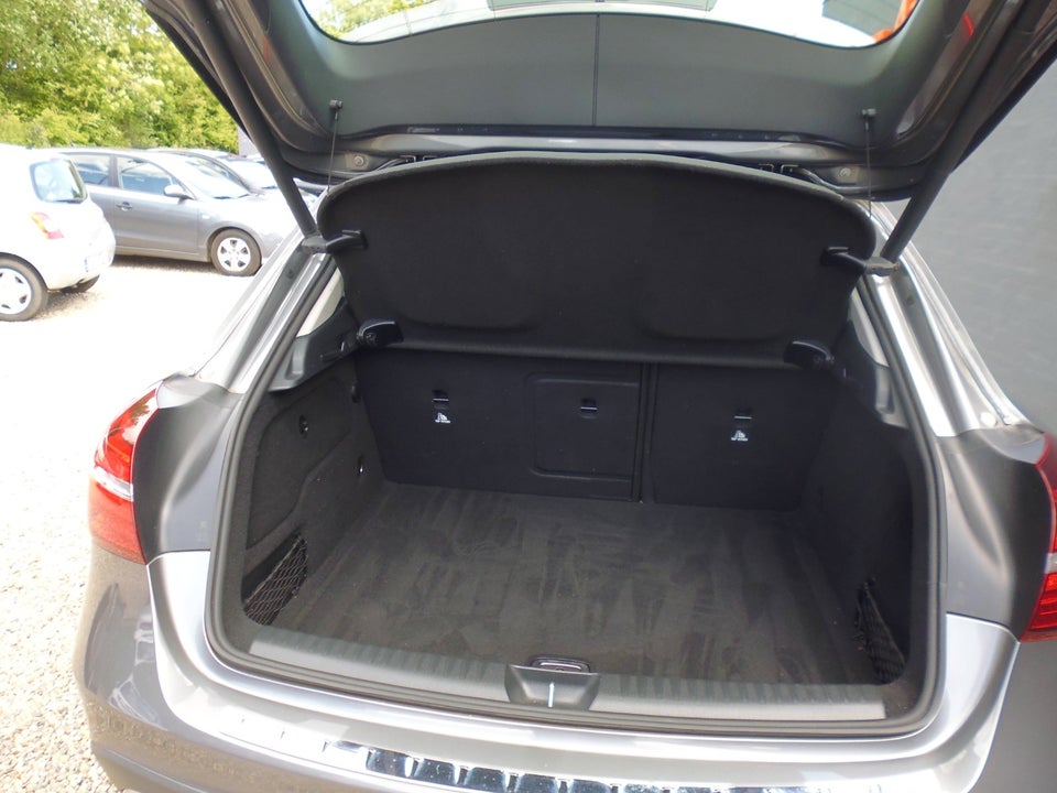 Mercedes GLA200 1,6 Final Edition aut. 5d