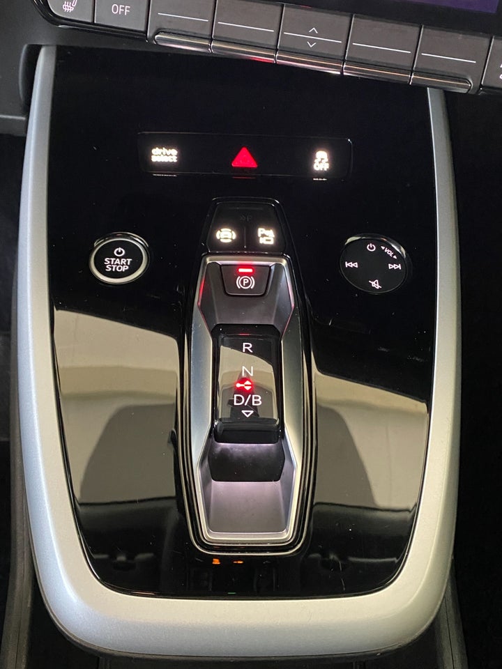 Audi Q4 e-tron 40 Advanced Sportback 5d