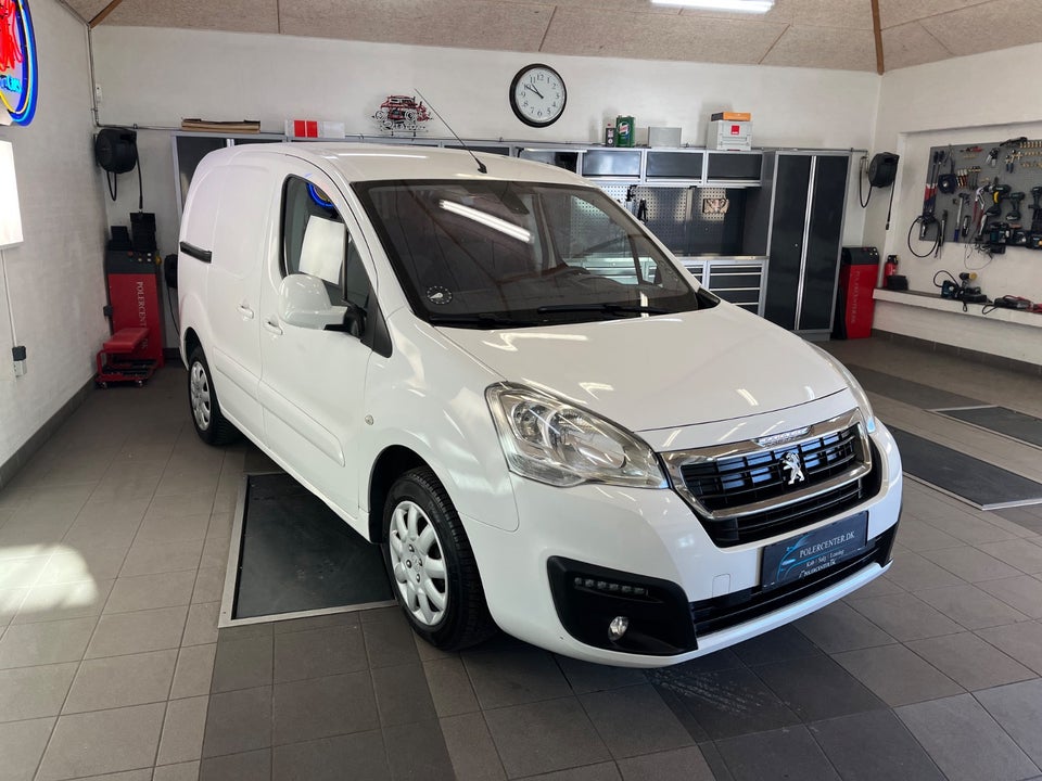Peugeot Partner 1,6 BlueHDi 100 L1 Premium Van 4d