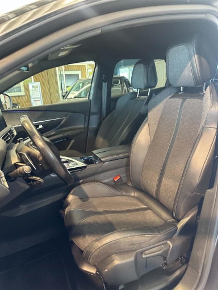 Peugeot 3008 1,2 PureTech 130 GT Line EAT8 5d