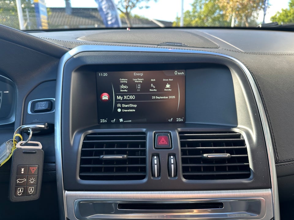 Volvo XC60 2,0 D4 181 Ocean Race aut. 5d