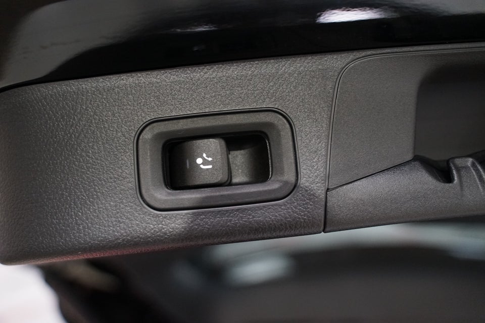 Mercedes EQB250+ Electric Art 5d