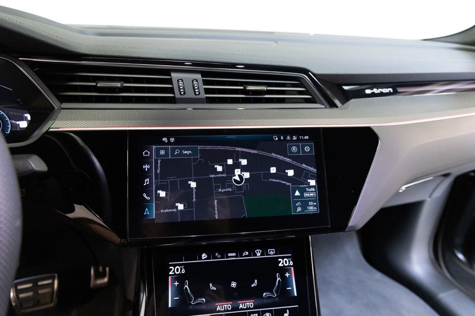Audi Q8 e-tron 55 S-line Sportback quattro 5d